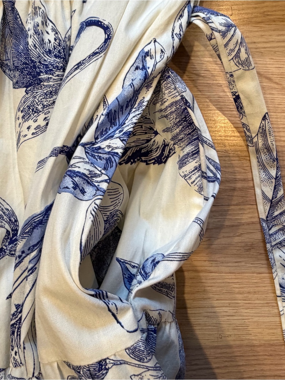 Avec Les Filles Blue and White Floral Maxi Shirt Dress NWT sz 6 - Picture 9 of 13